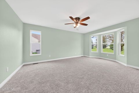 Tiny photo for 7392 Anchorage Drive, Maumee, OH 43537 (MLS # 10008329)