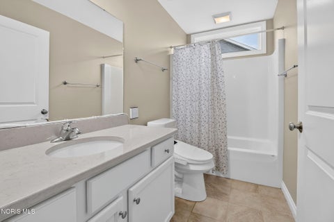 Tiny photo for 15207 Sunset Maple Drive, Perrysburg, OH 43551 (MLS # 10009725)