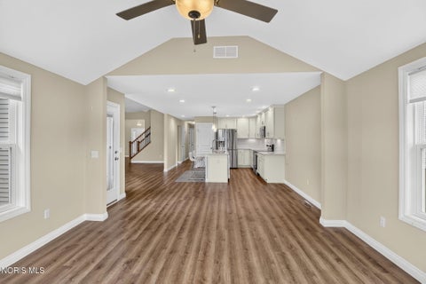 Tiny photo for 15207 Sunset Maple Drive, Perrysburg, OH 43551 (MLS # 10009725)
