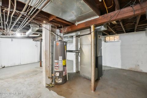 Tiny photo for 1821 Talbot Street, Toledo, OH 43613 (MLS # 10003376)