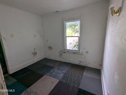 Tiny photo for 21 Banks Street, Toledo, OH 43609 (MLS # 10013756)