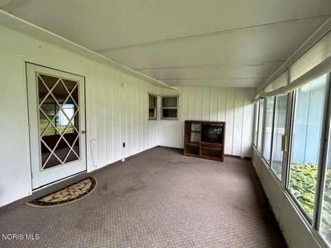 Tiny photo for 1045 Bellaire Street, Bryan, OH 43506 (MLS # 10008310)