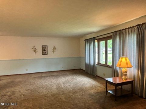 Tiny photo for 1045 Bellaire Street, Bryan, OH 43506 (MLS # 10008310)