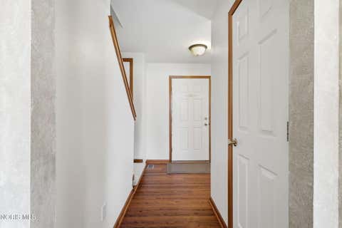Tiny photo for 6950 Queensmark Lane, Whitehouse, OH 43571 (MLS # 10011545)
