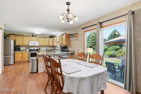 Tiny photo for 6950 Queensmark Lane, Whitehouse, OH 43571 (MLS # 10011545)