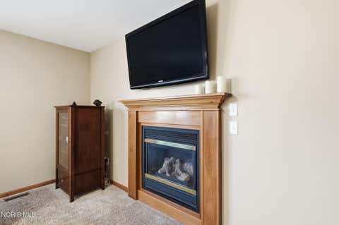 Tiny photo for 6950 Queensmark Lane, Whitehouse, OH 43571 (MLS # 10011545)