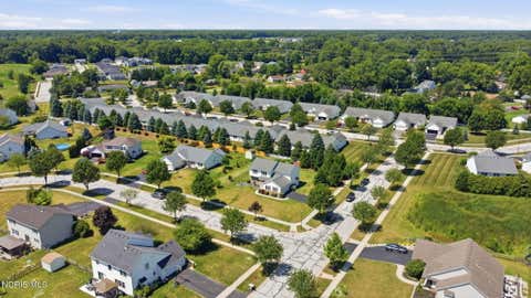 Tiny photo for 6950 Queensmark Lane, Whitehouse, OH 43571 (MLS # 10011545)