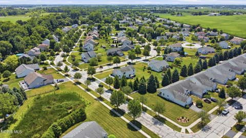 Tiny photo for 6950 Queensmark Lane, Whitehouse, OH 43571 (MLS # 10011545)