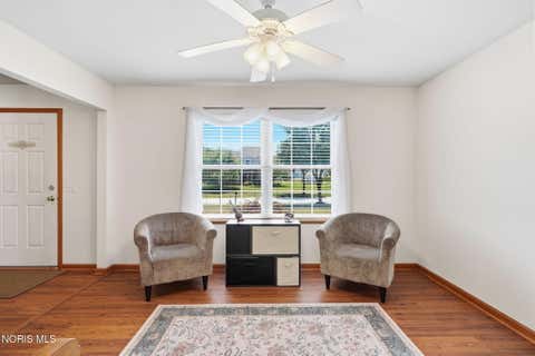 Tiny photo for 6950 Queensmark Lane, Whitehouse, OH 43571 (MLS # 10011545)