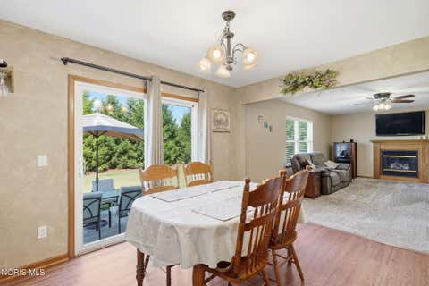 Tiny photo for 6950 Queensmark Lane, Whitehouse, OH 43571 (MLS # 10011545)