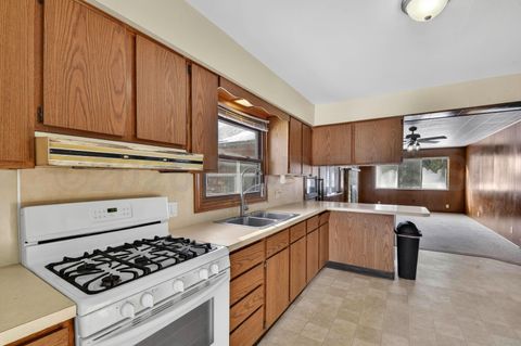 Tiny photo for 5329 Belpre Drive, Toledo, OH 43611 (MLS # 10003458)