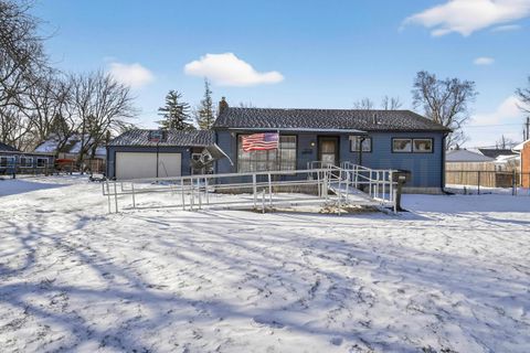 Tiny photo for 5329 Belpre Drive, Toledo, OH 43611 (MLS # 10003458)