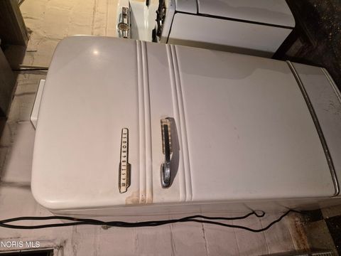 Tiny photo for 317 Burger Street, Toledo, OH 43605 (MLS # 10004965)