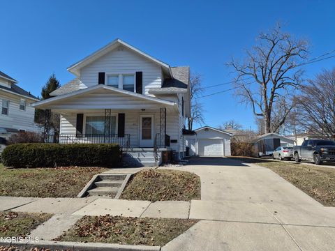 Photo of 317 Burger Street, Toledo, OH 43605 (MLS # 10004965)