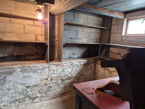 Tiny photo for 317 Burger Street, Toledo, OH 43605 (MLS # 10004965)