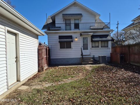 Tiny photo for 317 Burger Street, Toledo, OH 43605 (MLS # 10004965)