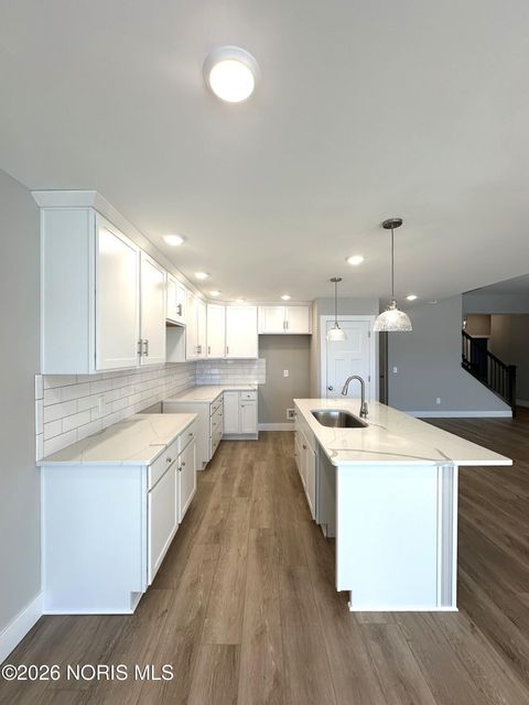 Tiny photo for 15269 Cypress Drive, Perrysburg, OH 43551 (MLS # 10003167)