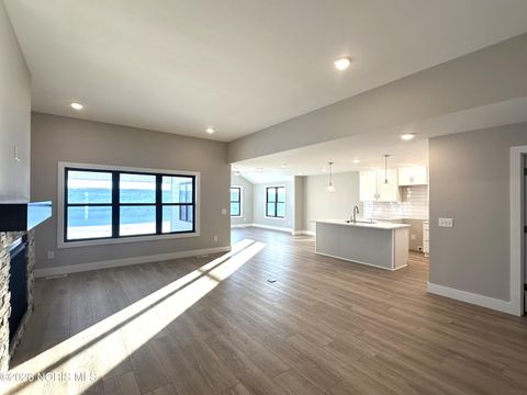 Tiny photo for 15269 Cypress Drive, Perrysburg, OH 43551 (MLS # 10003167)