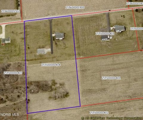 Tiny photo for 250 State Route 300, Gibsonburg, OH 43431 (MLS # 10007491)