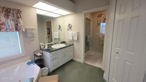 Tiny photo for 250 State Route 300, Gibsonburg, OH 43431 (MLS # 10007491)