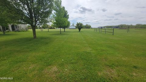 Tiny photo for 250 State Route 300, Gibsonburg, OH 43431 (MLS # 10007491)
