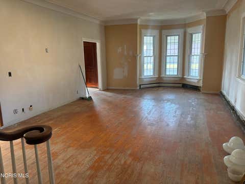 Tiny photo for 218 Chestnut Street, Swanton, OH 43558 (MLS # 10011502)