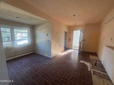 Tiny photo for 218 Chestnut Street, Swanton, OH 43558 (MLS # 10011502)