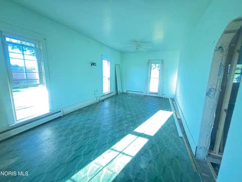 Tiny photo for 218 Chestnut Street, Swanton, OH 43558 (MLS # 10011502)