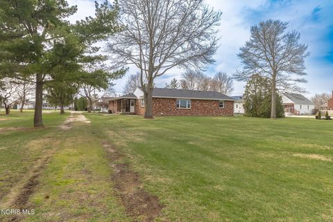 Tiny photo for 6421 Seaman Road, Oregon, OH 43616 (MLS # 10006014)