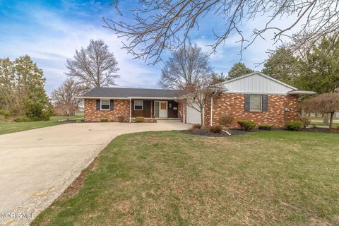 Tiny photo for 6421 Seaman Road, Oregon, OH 43616 (MLS # 10006014)