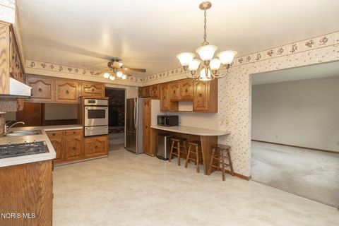 Tiny photo for 6421 Seaman Road, Oregon, OH 43616 (MLS # 10006014)