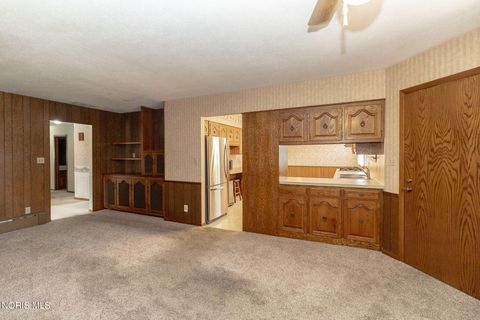 Tiny photo for 6421 Seaman Road, Oregon, OH 43616 (MLS # 10006014)