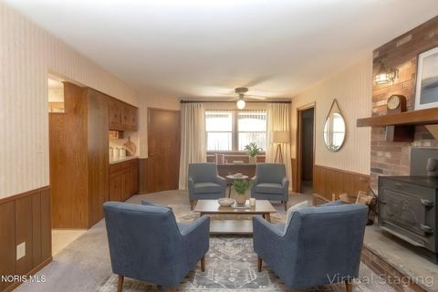 Tiny photo for 6421 Seaman Road, Oregon, OH 43616 (MLS # 10006014)