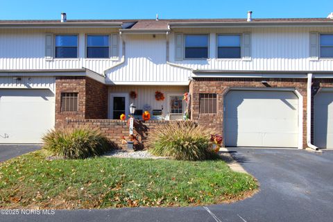 6818 Fenwyck Road Apt 5 Maumee OH 43537