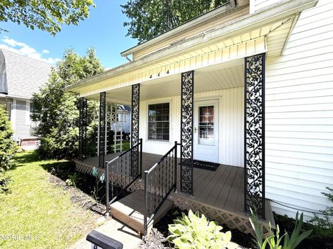 Tiny photo for 444 Clinton Street, Elmore, OH 43416 (MLS # 10007822)