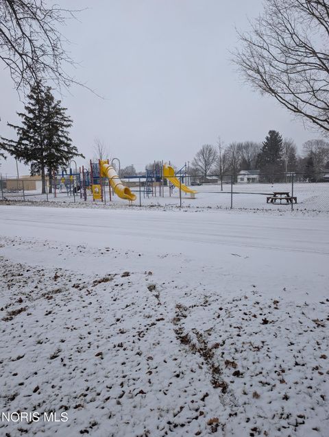 Tiny photo for 404 W 7th Street, Sycamore, OH 44882 (MLS # 10004481)