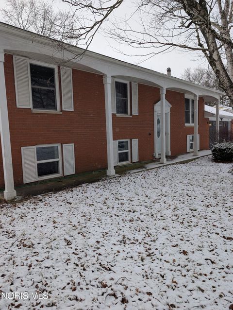 Photo of 404 W 7th Street, Sycamore, OH 44882 (MLS # 10004481)