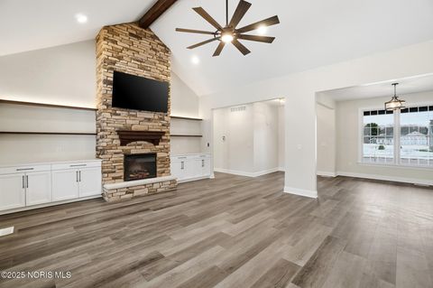 Tiny photo for 432 Linden Drive, Pemberville, OH 43450 (MLS # 10001685)