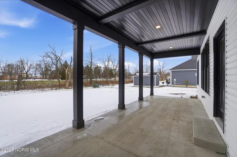 Tiny photo for 432 Linden Drive, Pemberville, OH 43450 (MLS # 10001685)