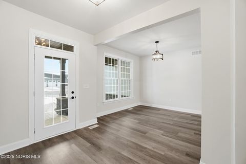 Tiny photo for 432 Linden Drive, Pemberville, OH 43450 (MLS # 10001685)