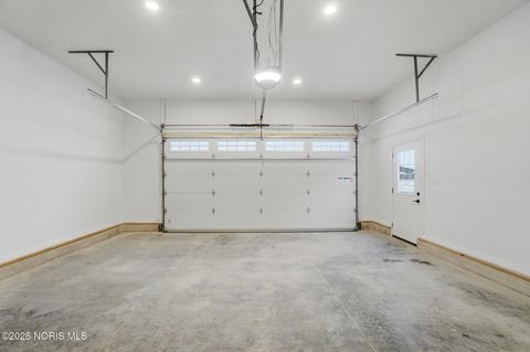 Tiny photo for 432 Linden Drive, Pemberville, OH 43450 (MLS # 10001685)