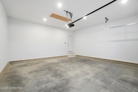 Tiny photo for 432 Linden Drive, Pemberville, OH 43450 (MLS # 10001685)