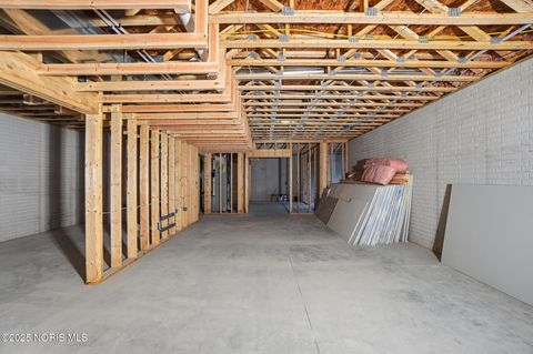 Tiny photo for 432 Linden Drive, Pemberville, OH 43450 (MLS # 10001685)