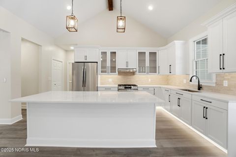 Tiny photo for 432 Linden Drive, Pemberville, OH 43450 (MLS # 10001685)