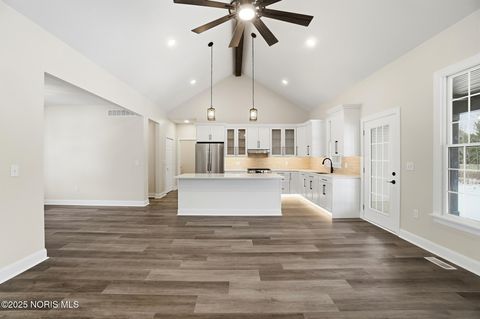 Tiny photo for 432 Linden Drive, Pemberville, OH 43450 (MLS # 10001685)