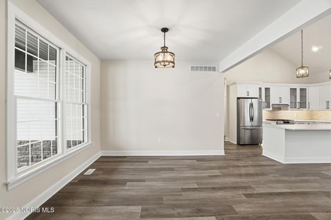 Tiny photo for 432 Linden Drive, Pemberville, OH 43450 (MLS # 10001685)