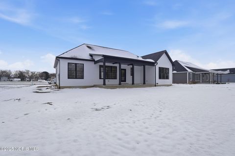 Tiny photo for 432 Linden Drive, Pemberville, OH 43450 (MLS # 10001685)