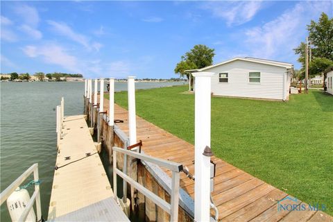 Tiny photo for 1660 N Compass Avenue, Port Clinton, OH 43452 (MLS # 10004379)