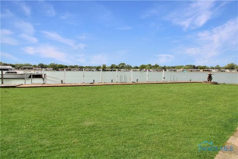 Tiny photo for 1660 N Compass Avenue, Port Clinton, OH 43452 (MLS # 10004379)