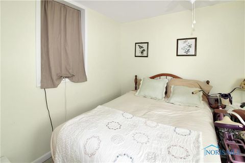 Tiny photo for 1660 N Compass Avenue, Port Clinton, OH 43452 (MLS # 10004379)